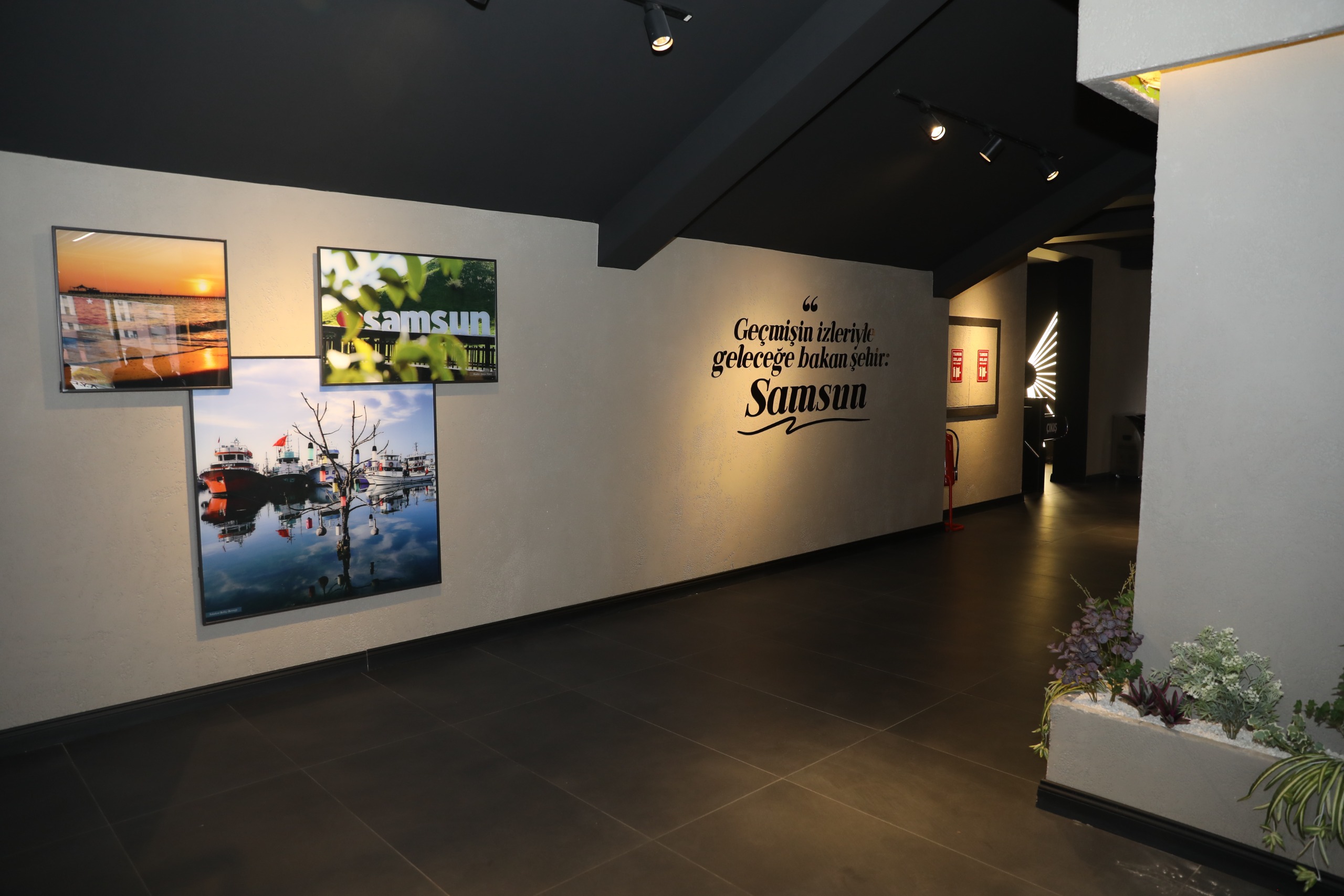 Galeri resmi 1