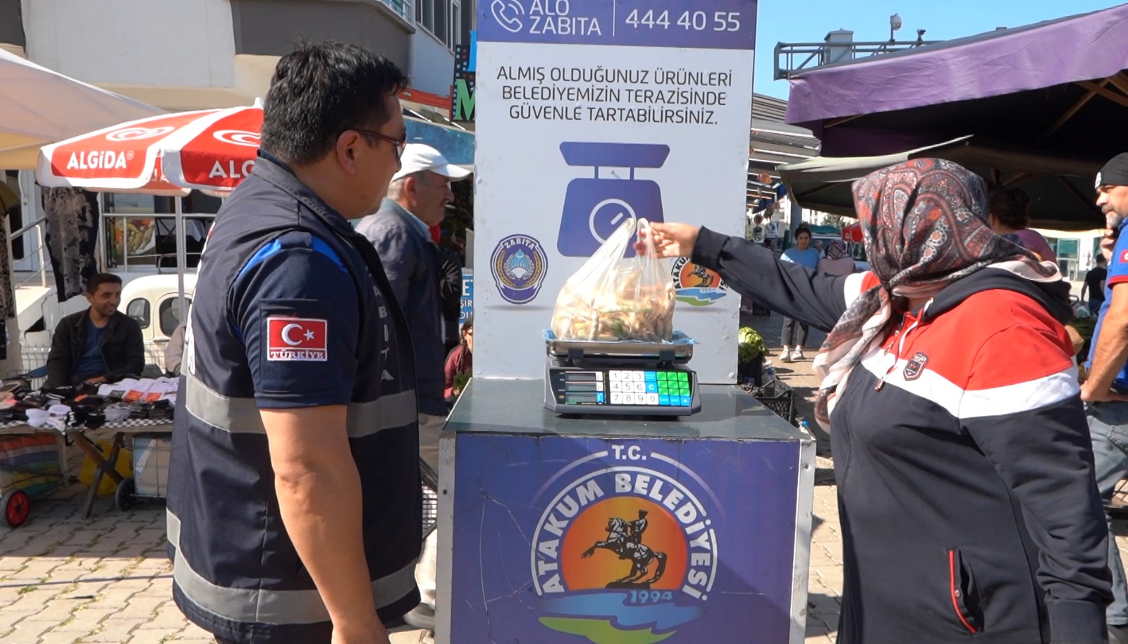 ATAKUM DA SEMT PAZARLARINDA TARTI HİZMETİ  