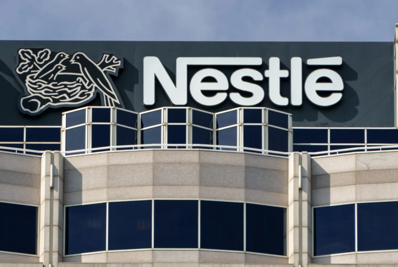 GIDA DEVİ NESTLE'DEN BÜYÜK İŞTEN ÇIKARMA KARARI : 16 BİN KİŞİ İŞİNİ KAYBEDECEK  