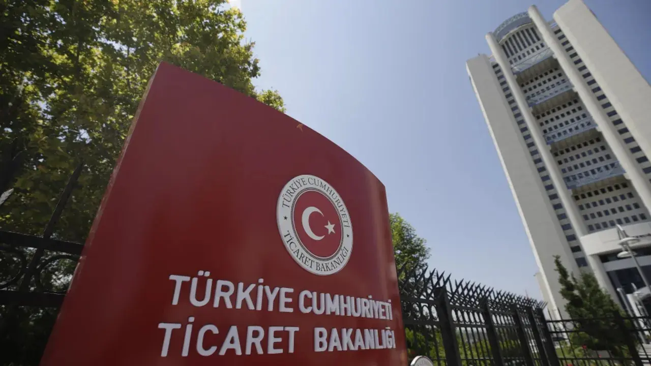 BAKANLIK GÜVENSİZ ÜRÜNLER LİSTESİNİ GÜNCELLEDİ 