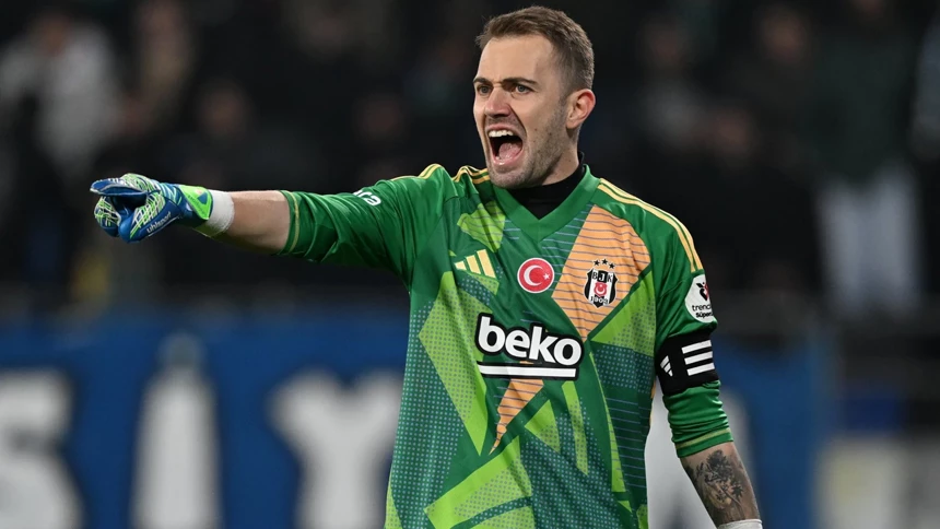 Mert Günok’ta Ayrılık İhtimali Güçleniyor, Rota Samsunspor mu ?