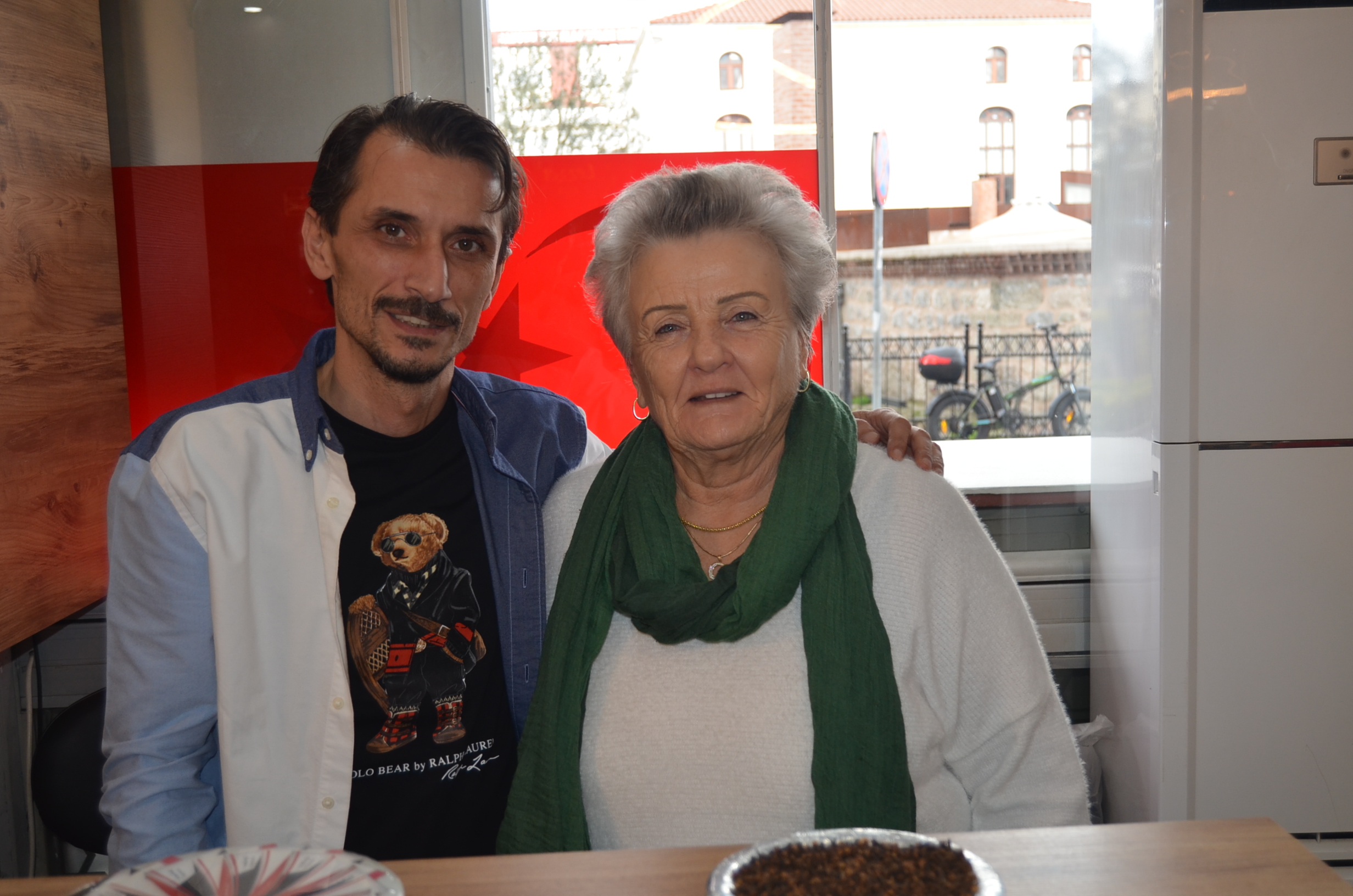 LEZZET  DÖNER 100 YAŞINDA 