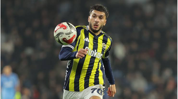 OGUZ AYDIN DA  TERS KÖŞE Mİ ?