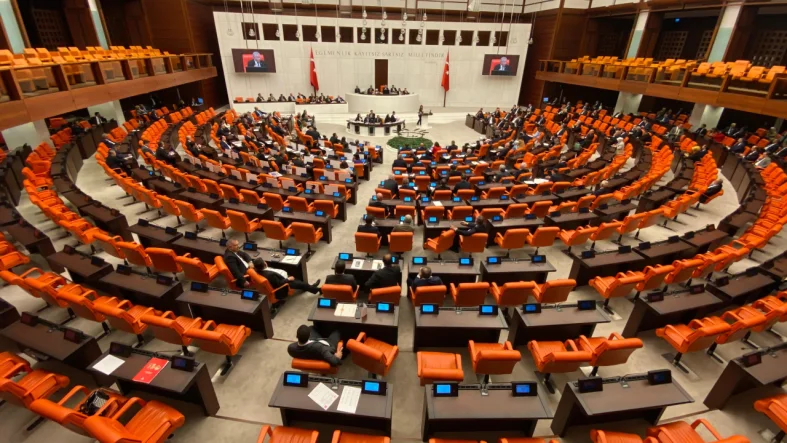 MEMUR EMEKLİ ASGARİ ÜCRETLİ DERKEN ONLARIN DA MAAŞLARI BELLİ OLDU BAKIN MAAŞLAR NE OLDU ?