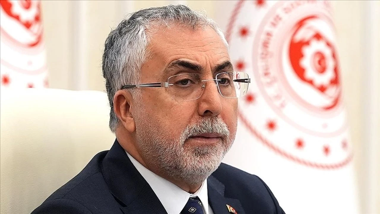 BAKAN IŞIKHAN'DAN EMEKLİYE EK ZAM AÇIKLAMASI GELDİ PEKİ EK ZAM YAPILACAK MI ?