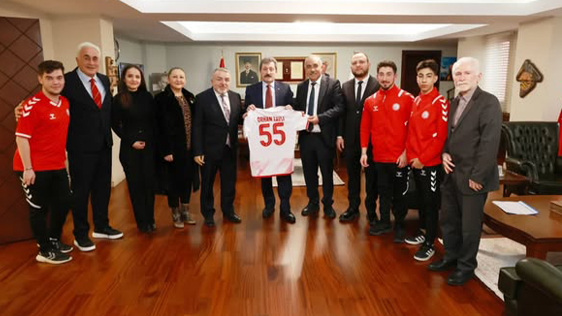 Medical Park Samsun Engelligücü’nden Vali Orhan Tavlı’ya Ziyaret