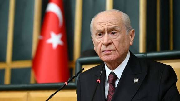 BAHÇELIDEN EMEKLİ ÇIKIŞI