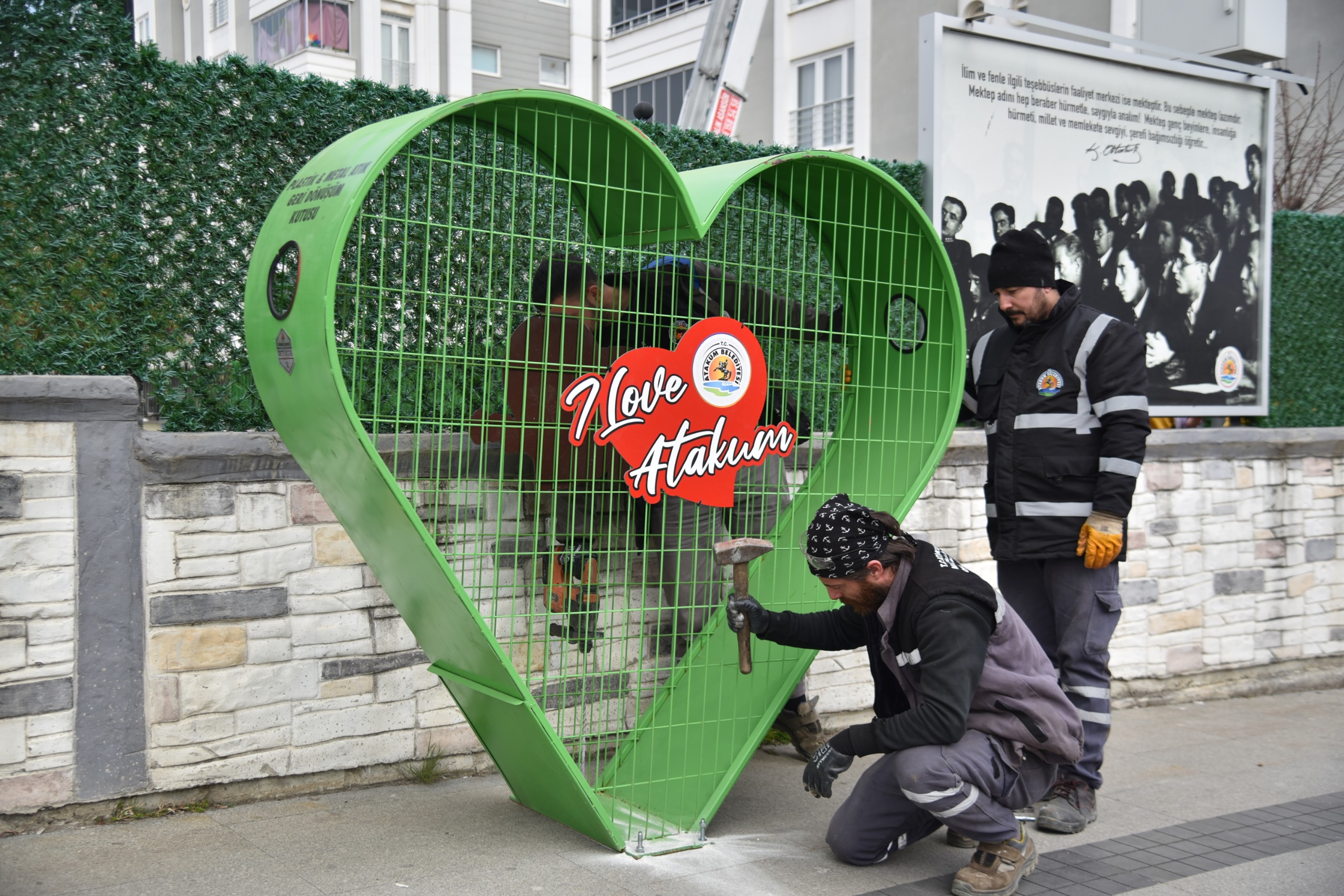  Atakum Belediyesi doğa dostu geri dönüşüm kutularıyla çevre farkındalığı yaratıyor