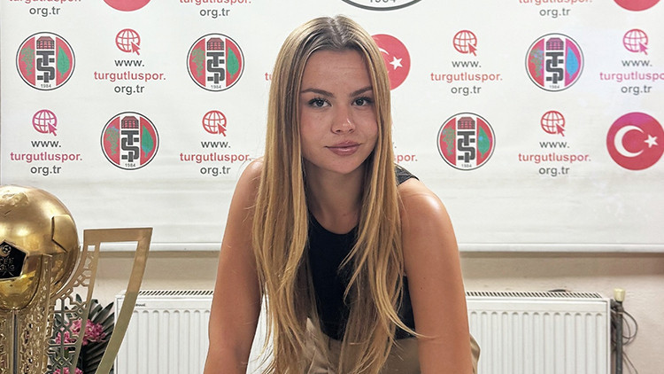 Turgutluspor’da Tarihi Atama: İlk Kadın Teknik Direktör Zeynep Mestan
