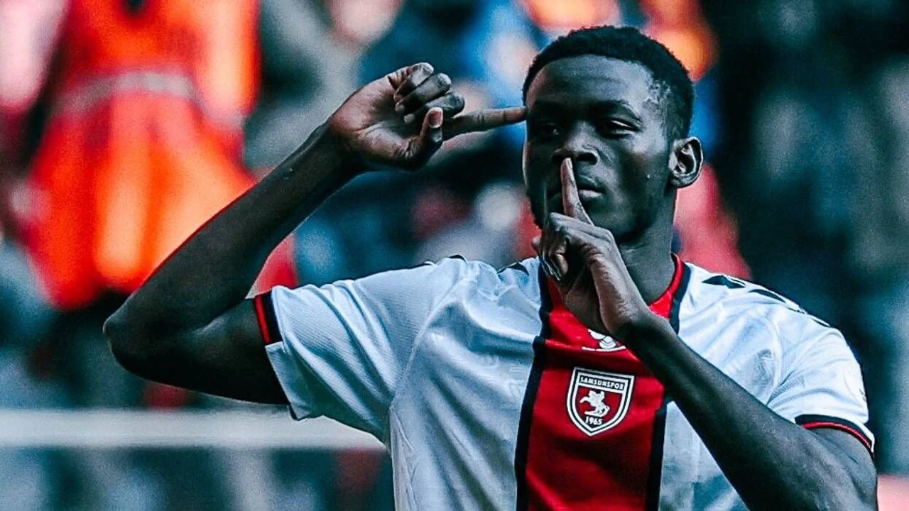 Samsunspor’da Bir Ayrılık Daha! Taraftarın Tepkisi Dinmiyor