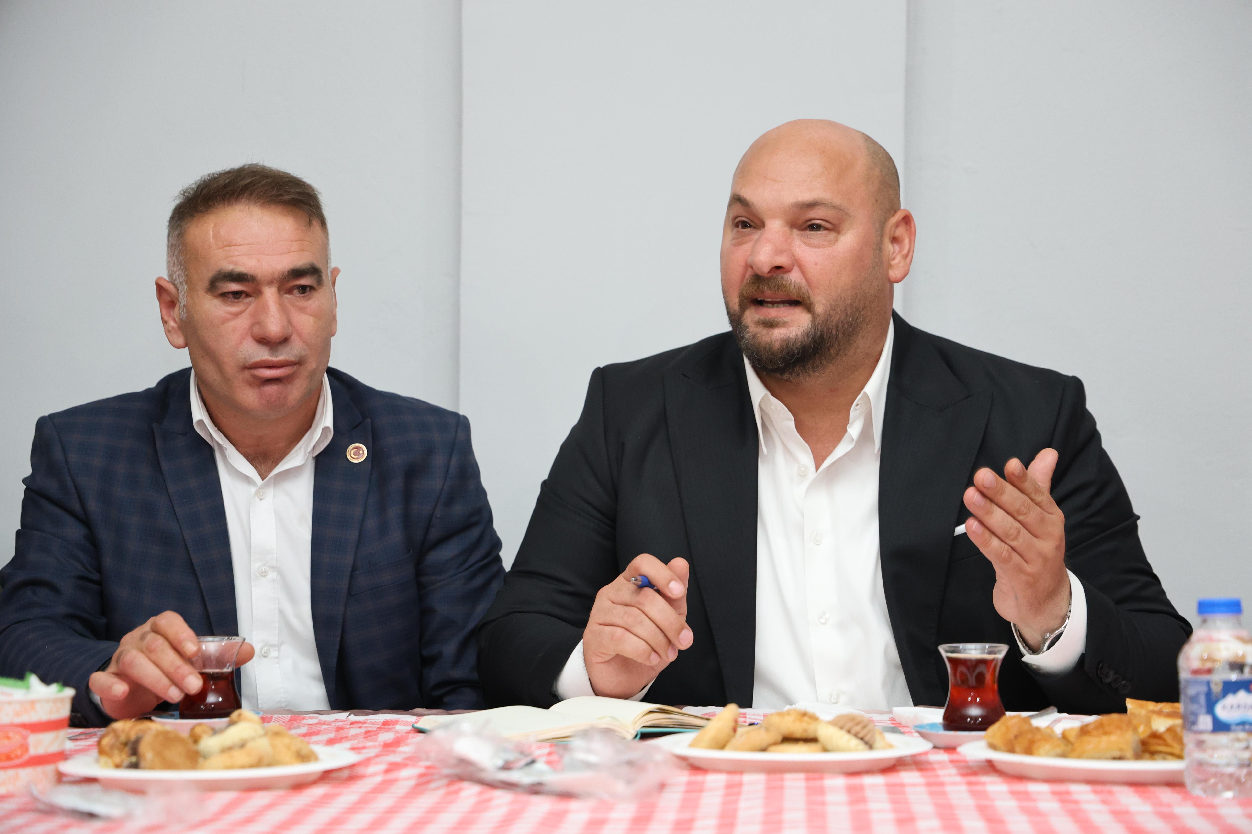 Başkan Türkel Kamalı Mahallesi'nde vatandaşlarla buluştu