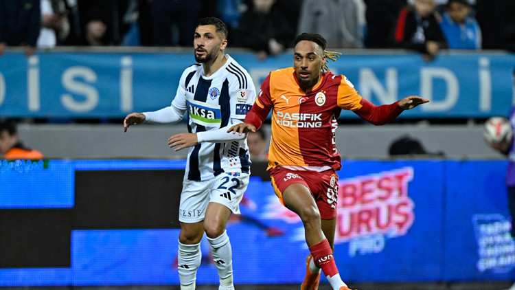 GALATASARAY  3 PUANI 3 GOLLE ALDI