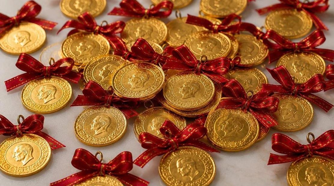 Altın Piyasasında Dalgalı Seyir: Gram Altın 6 Bin 430 Liradan Açıldı