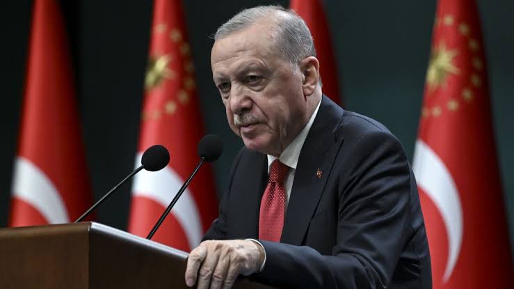 ERDOĞAN EMEKLİYE UMUT VERDİ 